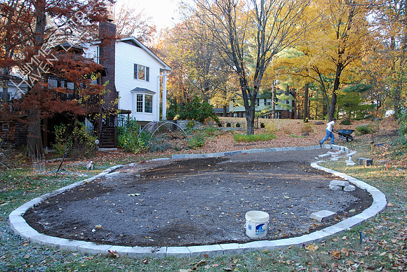 11-6-08 Stone perimeter being laid