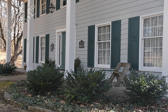 3-1-20 Front of house with boxwoods functioning as  evergreen anchor